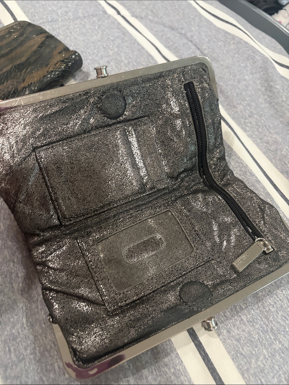 Hobo Lauren Wallet set - Picture 8 of 12
